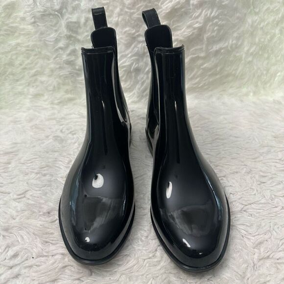 Lauren Ralph Lauren Black Shiny Waterproof Rubber‎ Ankle Rain Boots size 7B - Picture 2 of 8